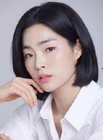 韩国女演员吃瓜视频播放,揭秘娱乐圈幕后趣闻
