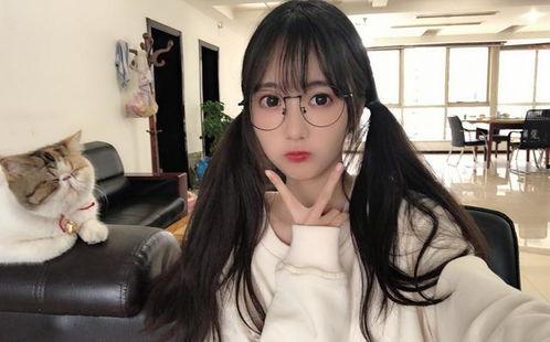 妍妍酱吃瓜视频在哪看,揭秘热门话题，带你畅游娱乐世界