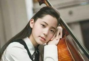 天才少女韩雨航吃瓜视频,揭秘吃瓜视频背后的故事